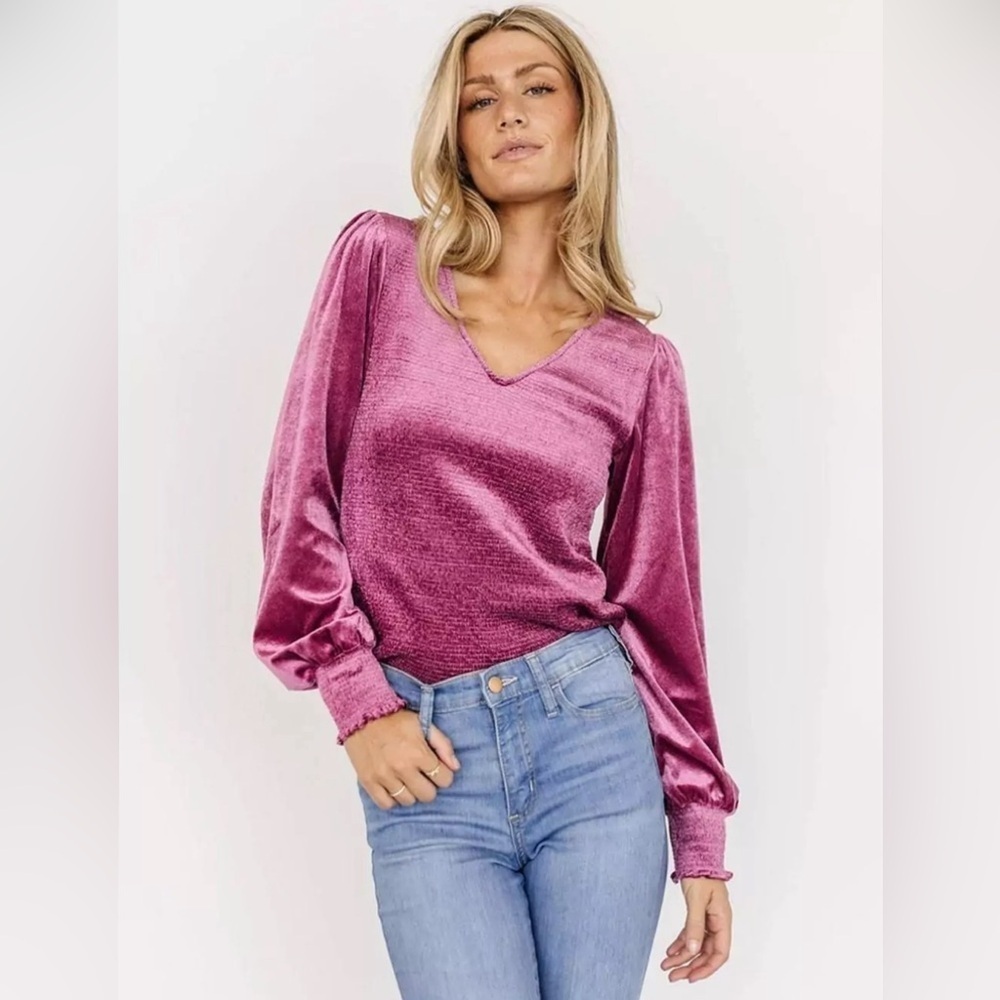 Velvet V-Neck Blouse w/ Peasant Sleeves-Size:Medium
